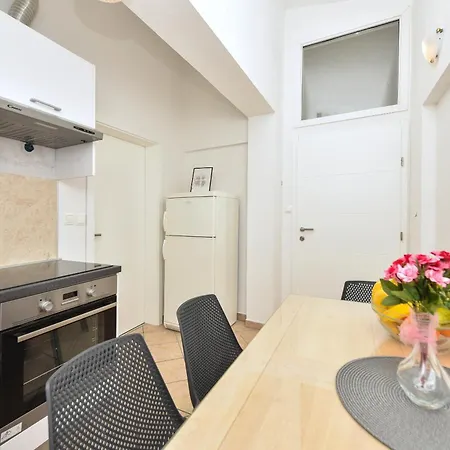 House Santro Apartment Baska Voda Exterior photo