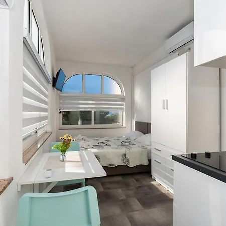 House Santro Apartment Baska Voda Exterior photo