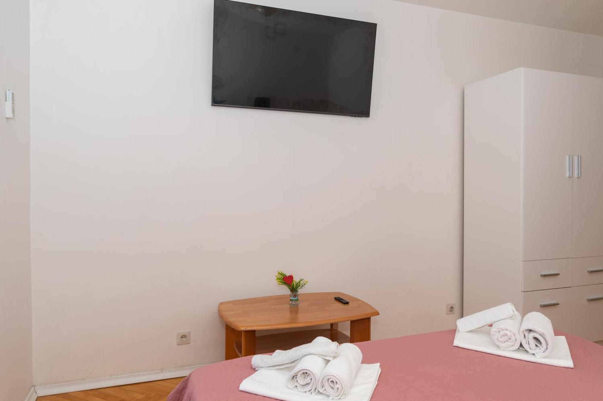 House Santro Apartamento Baška Voda